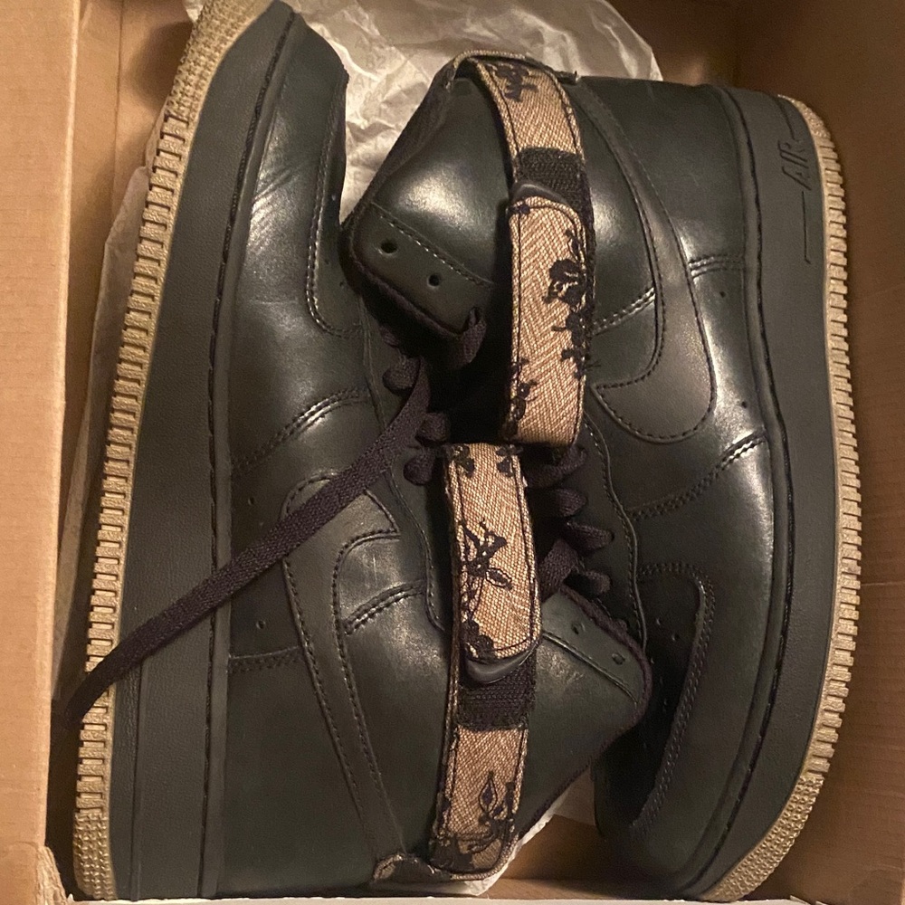 Nike Black Hightop Air Force 1’s